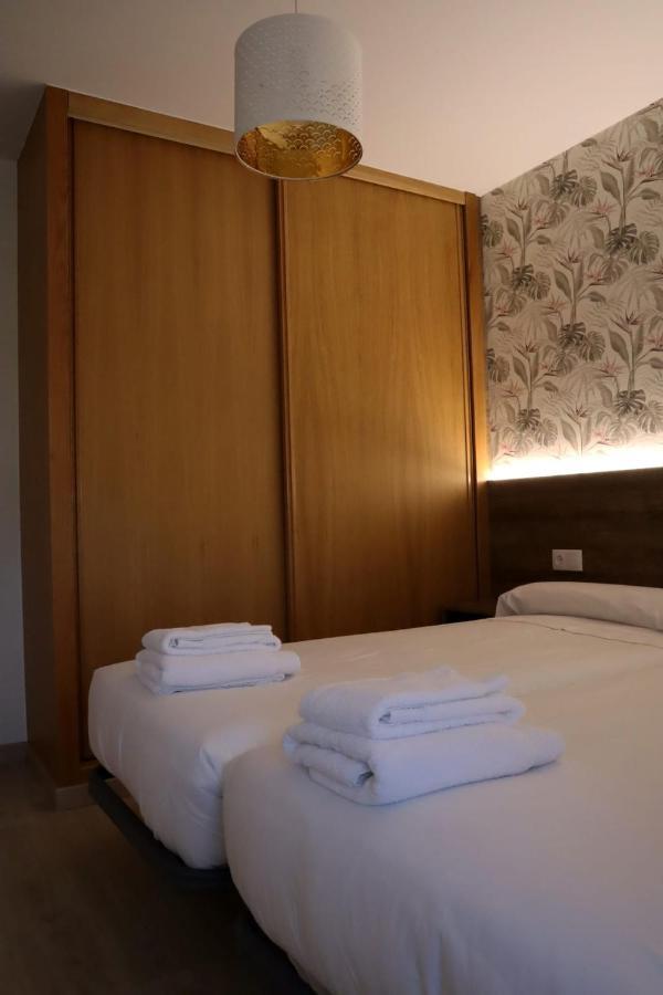 Apartamento Cata ซานติอาโก เด กอมโปสเตลา ภายนอก รูปภาพ